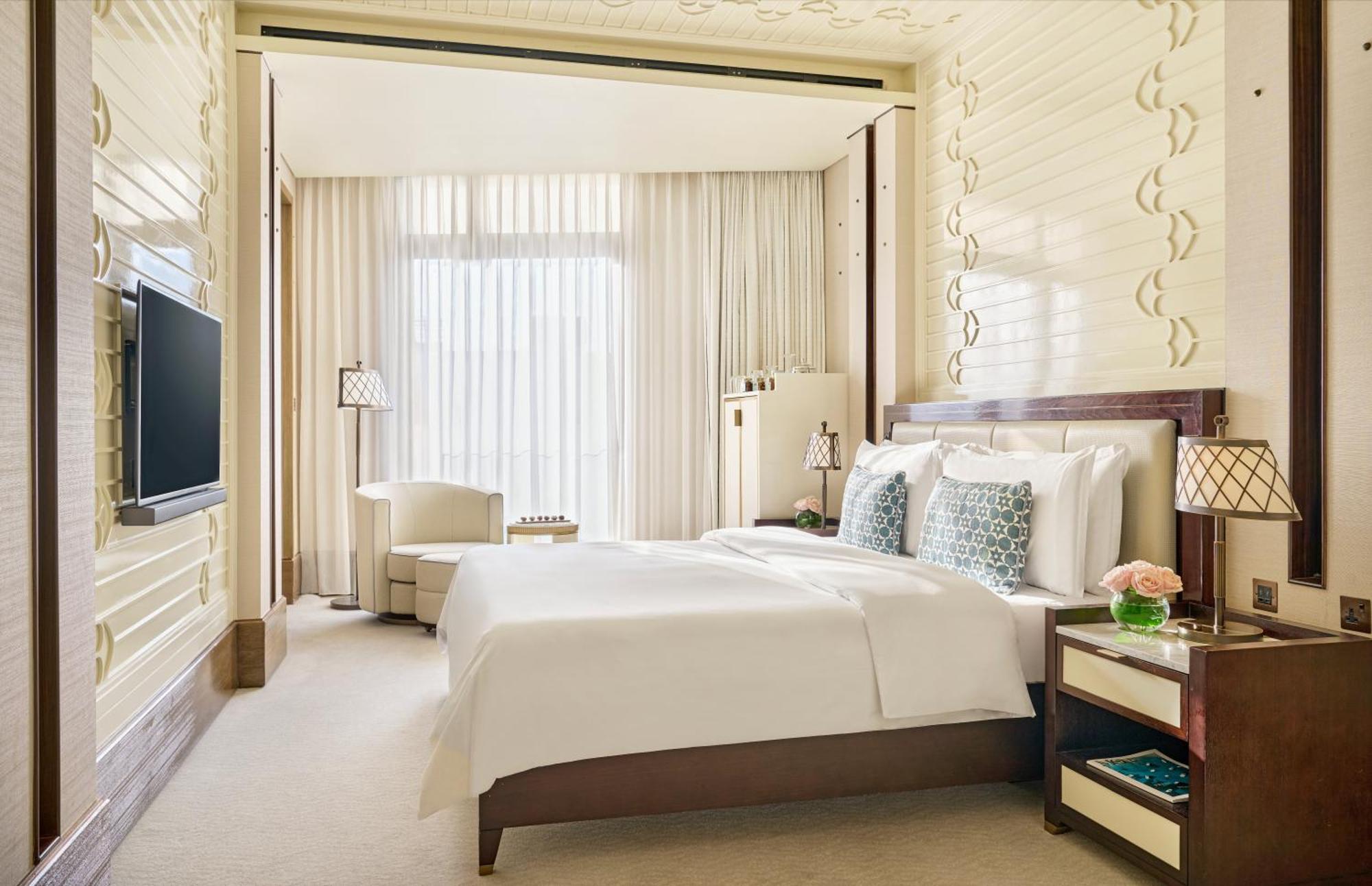 多哈文华东方酒店 外观 照片 A bedroom at the hotel